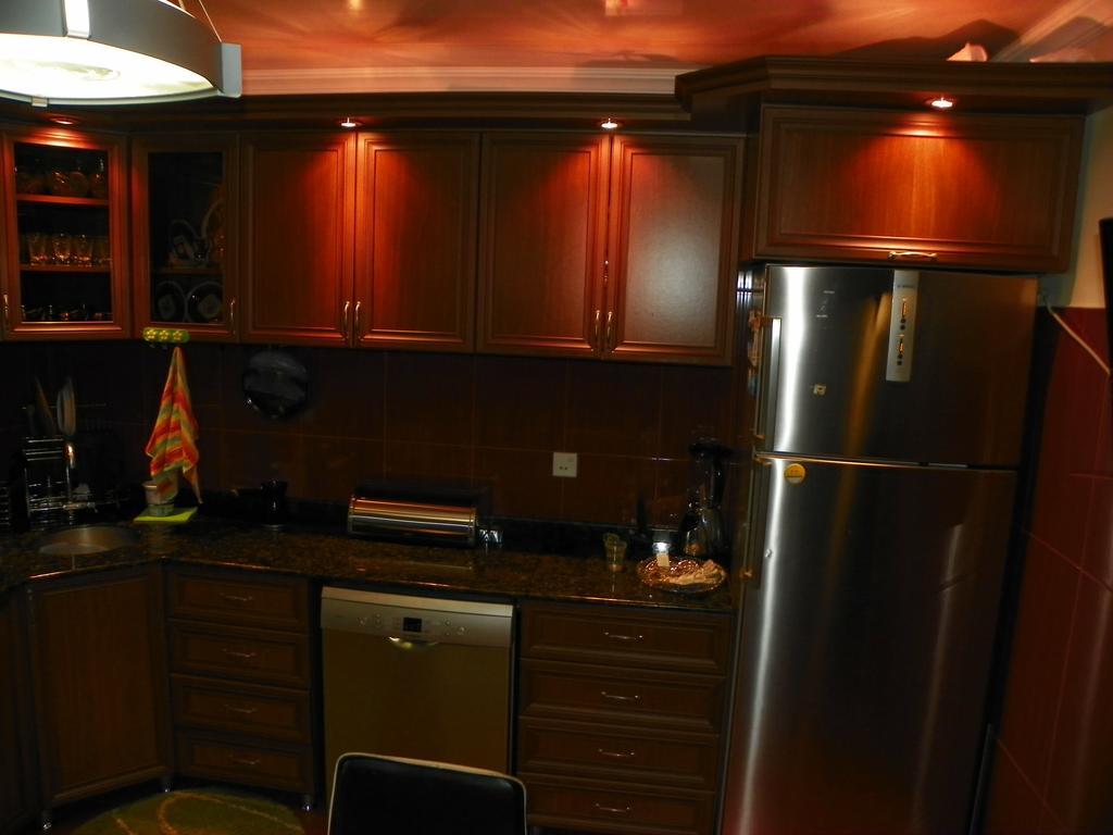 Apartment Rusudan Батуми Номер фото