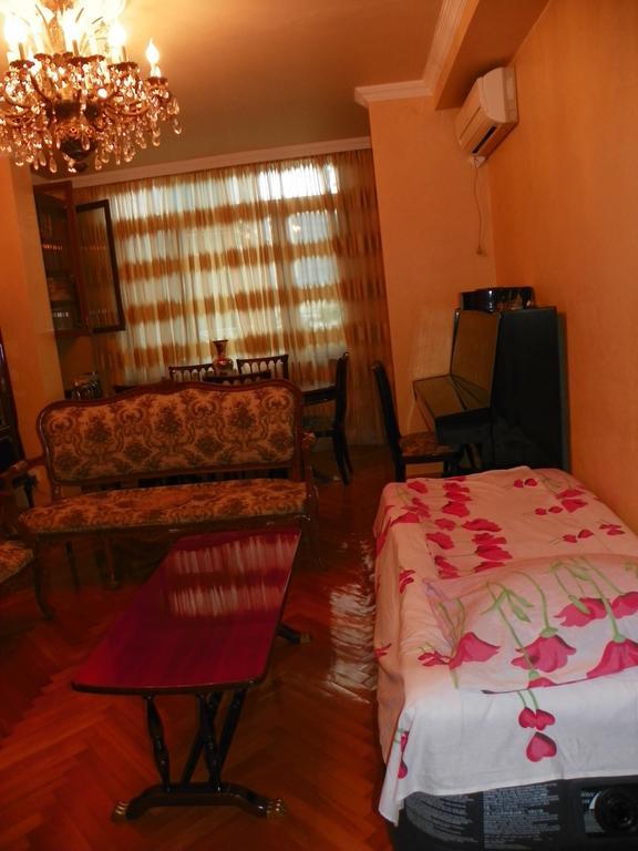 Apartment Rusudan Батуми Номер фото